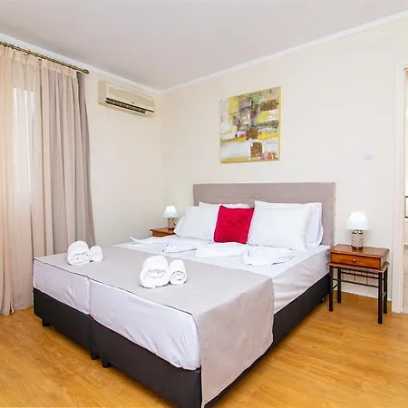 Dermatas Center Apartament